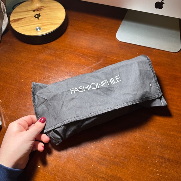 PRADA Vitello Daino Wristlet Black - Picture 10 of 10